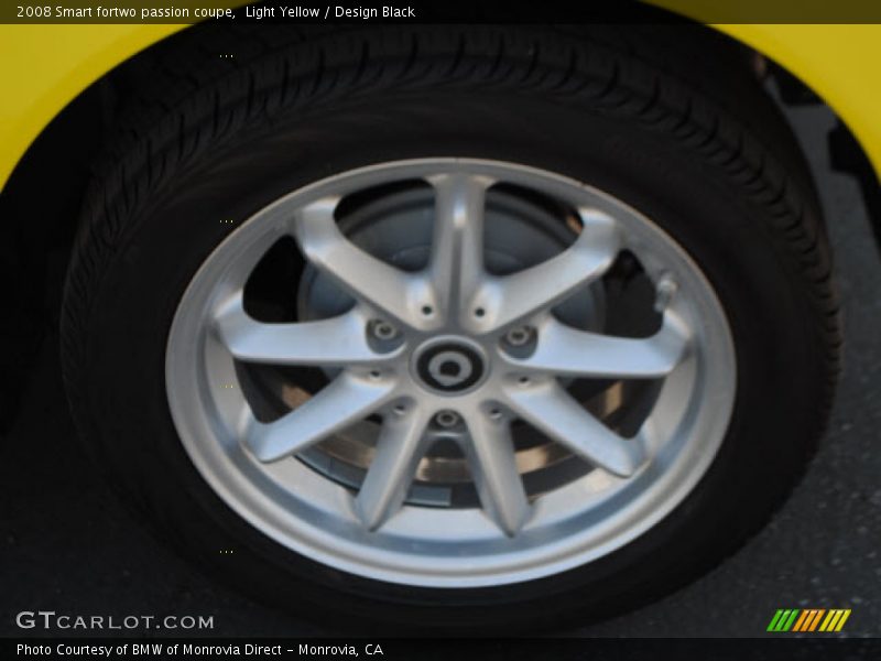 Light Yellow / Design Black 2008 Smart fortwo passion coupe