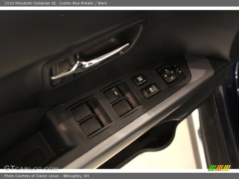 Cosmic Blue Metallic / Black 2010 Mitsubishi Outlander SE