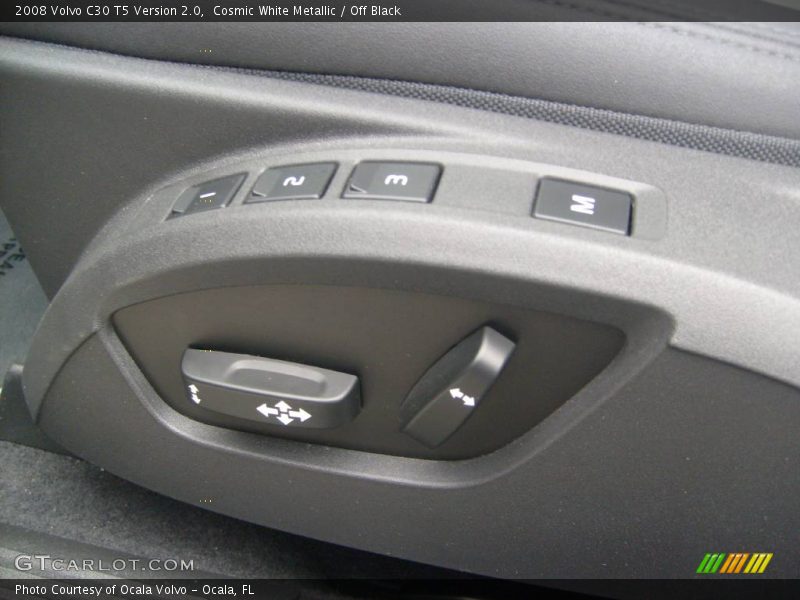 Cosmic White Metallic / Off Black 2008 Volvo C30 T5 Version 2.0