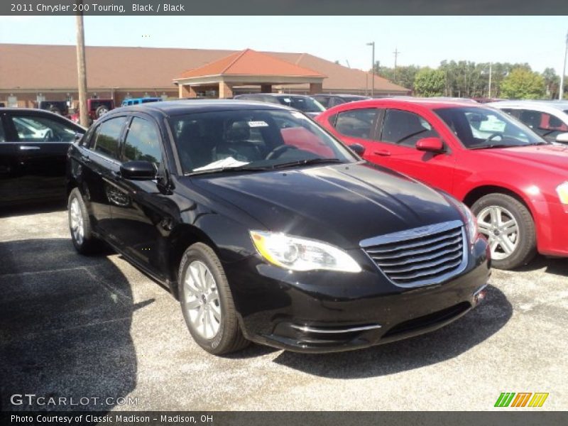 Black / Black 2011 Chrysler 200 Touring