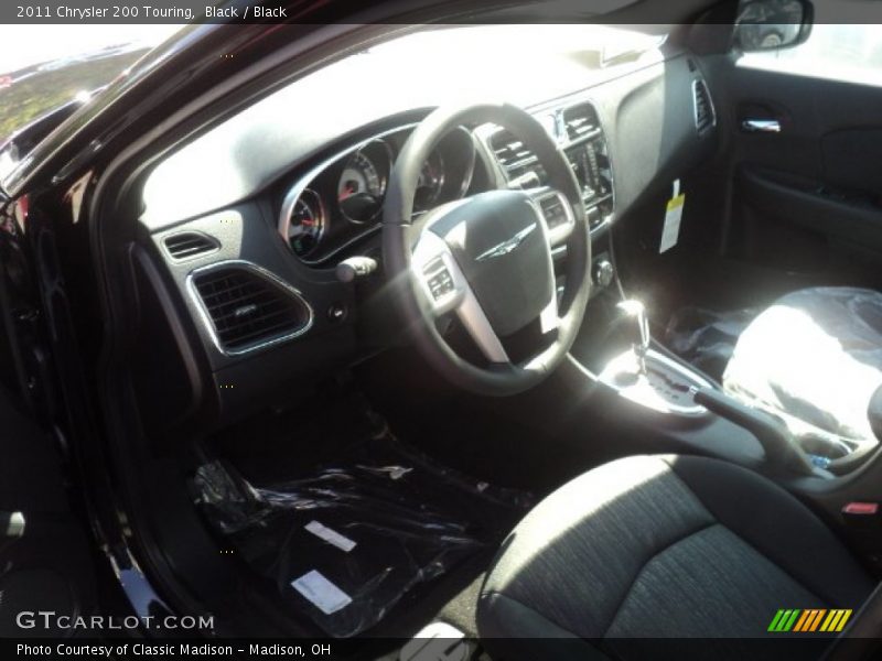 Black / Black 2011 Chrysler 200 Touring
