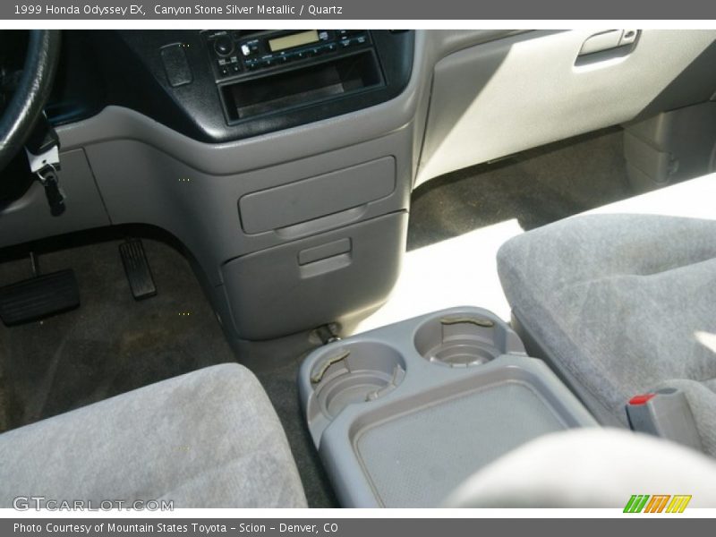 Canyon Stone Silver Metallic / Quartz 1999 Honda Odyssey EX