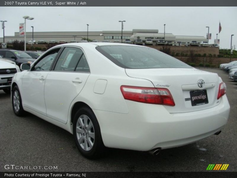 Super White / Ash 2007 Toyota Camry XLE V6