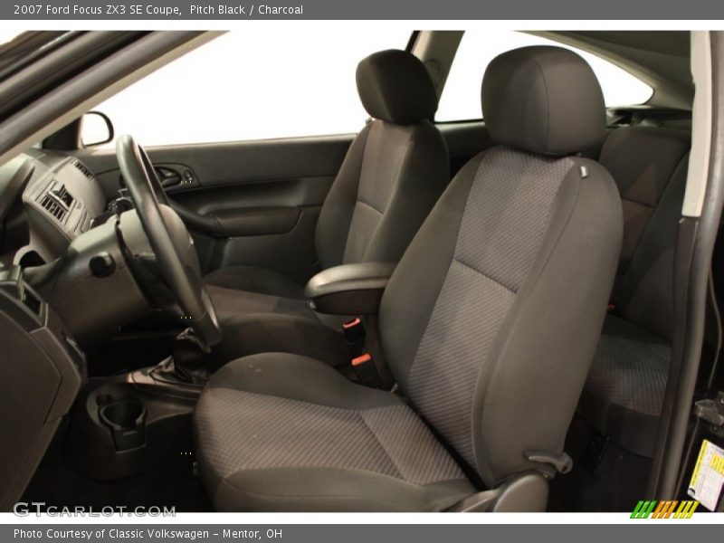 Pitch Black / Charcoal 2007 Ford Focus ZX3 SE Coupe
