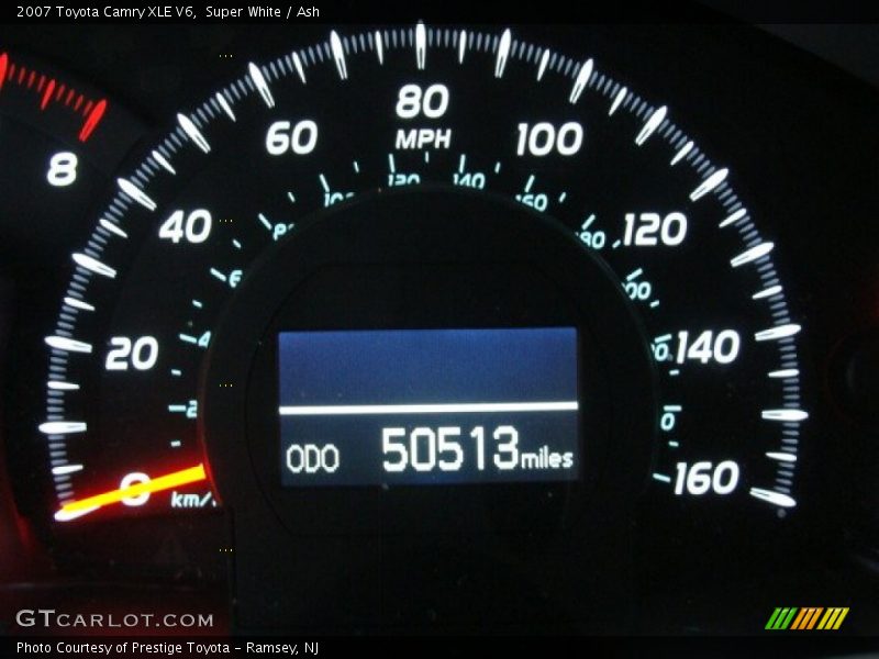 Super White / Ash 2007 Toyota Camry XLE V6