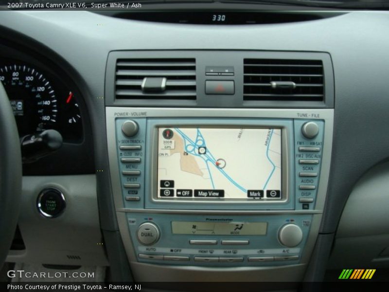 Super White / Ash 2007 Toyota Camry XLE V6