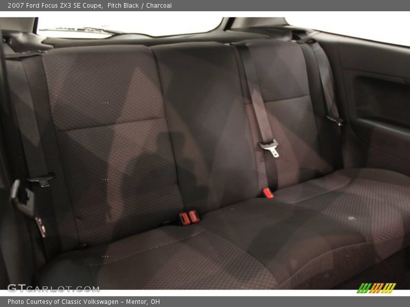 Pitch Black / Charcoal 2007 Ford Focus ZX3 SE Coupe