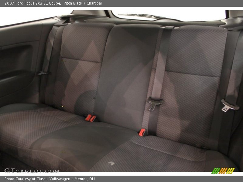Pitch Black / Charcoal 2007 Ford Focus ZX3 SE Coupe