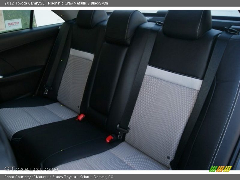 Magnetic Gray Metallic / Black/Ash 2012 Toyota Camry SE
