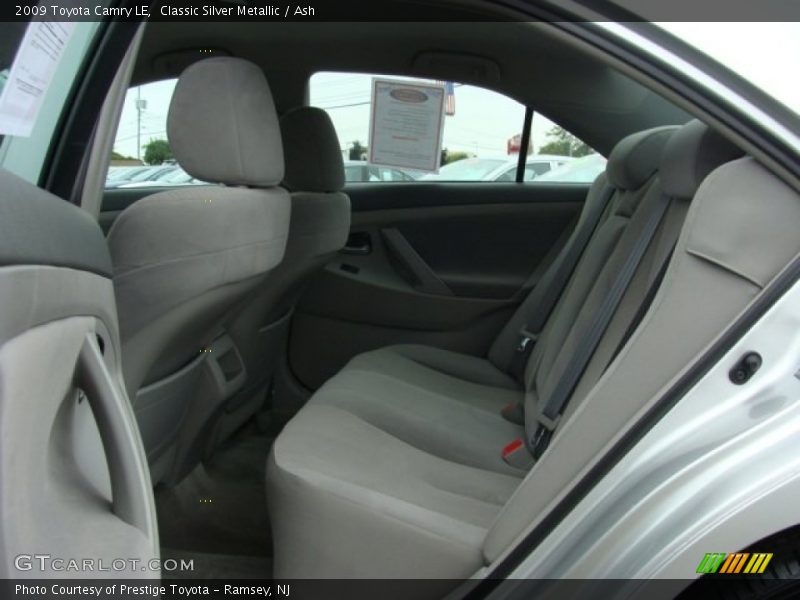 Classic Silver Metallic / Ash 2009 Toyota Camry LE