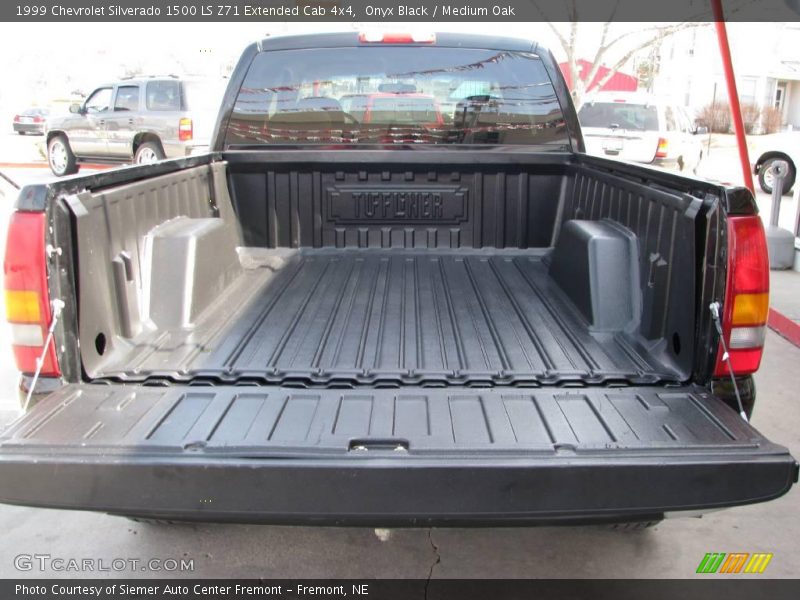 Onyx Black / Medium Oak 1999 Chevrolet Silverado 1500 LS Z71 Extended Cab 4x4
