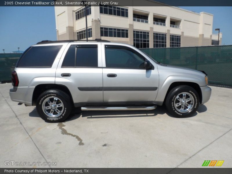 Silverstone Metallic / Light Gray 2005 Chevrolet TrailBlazer LS 4x4