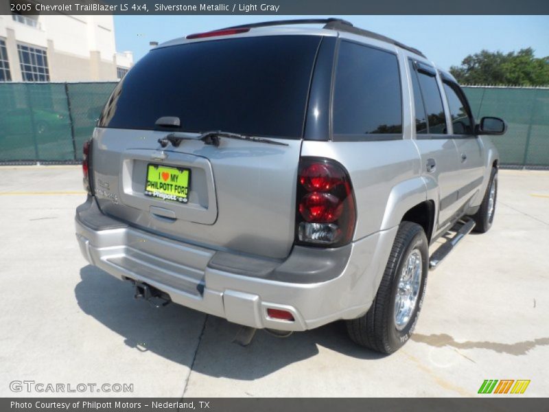 Silverstone Metallic / Light Gray 2005 Chevrolet TrailBlazer LS 4x4