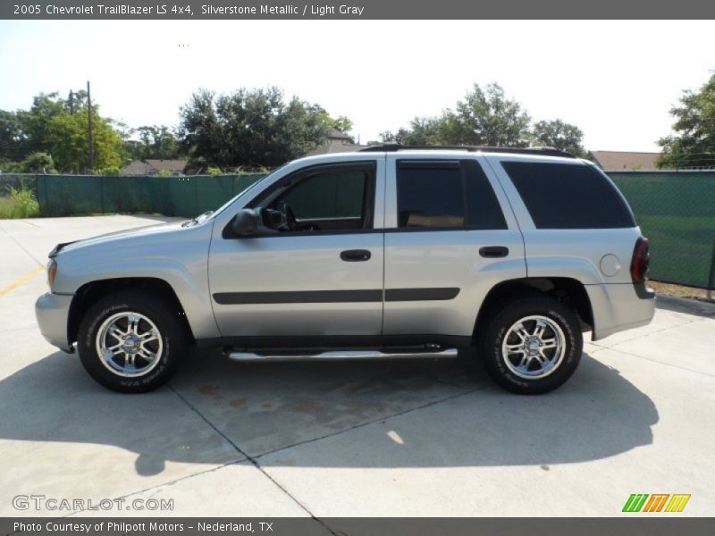 Silverstone Metallic / Light Gray 2005 Chevrolet TrailBlazer LS 4x4