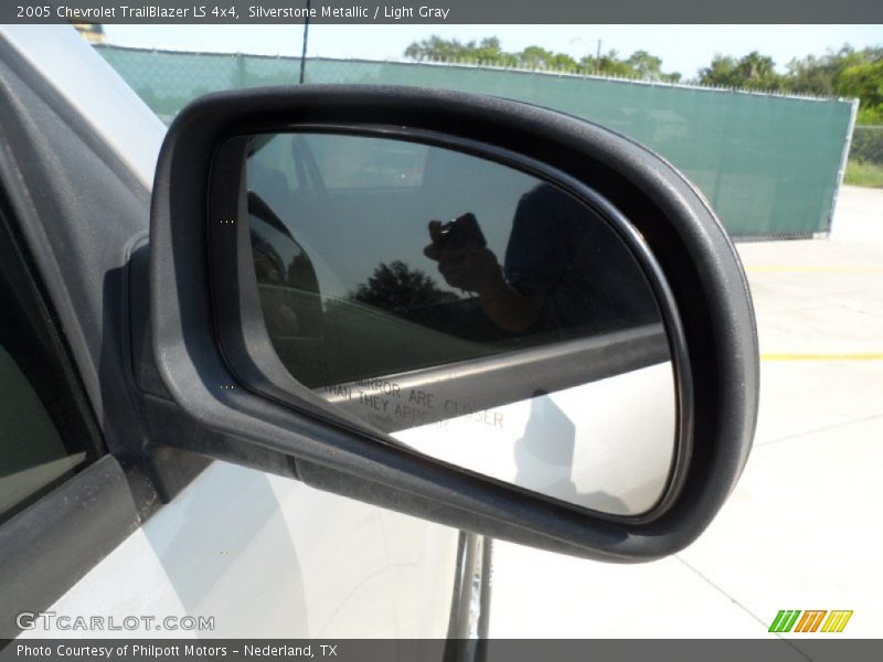 Silverstone Metallic / Light Gray 2005 Chevrolet TrailBlazer LS 4x4
