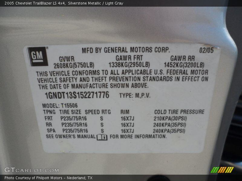 Silverstone Metallic / Light Gray 2005 Chevrolet TrailBlazer LS 4x4