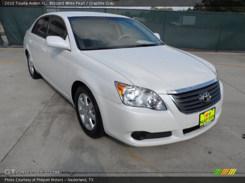 Blizzard White Pearl / Graphite Gray 2010 Toyota Avalon XL
