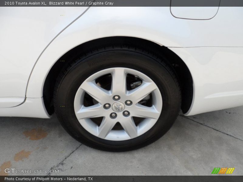Blizzard White Pearl / Graphite Gray 2010 Toyota Avalon XL