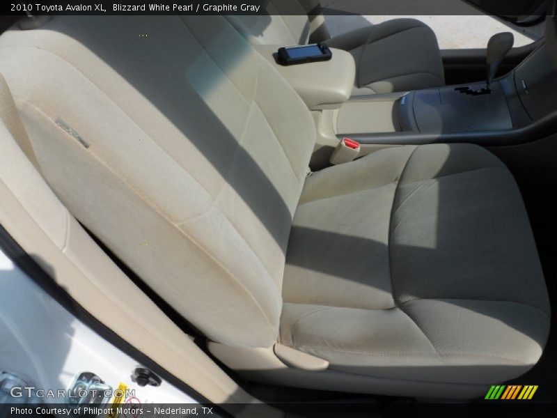 Blizzard White Pearl / Graphite Gray 2010 Toyota Avalon XL