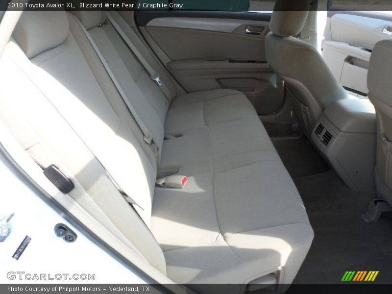 Blizzard White Pearl / Graphite Gray 2010 Toyota Avalon XL