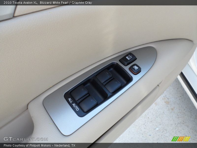Blizzard White Pearl / Graphite Gray 2010 Toyota Avalon XL