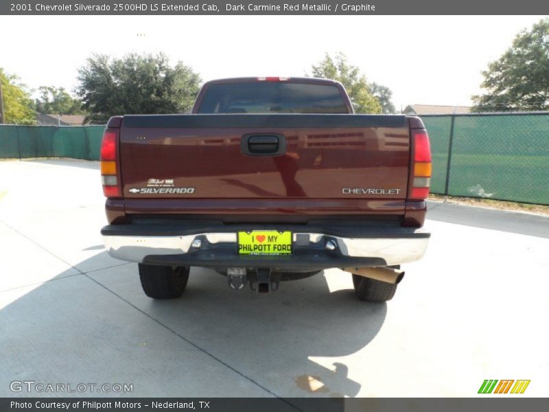 Dark Carmine Red Metallic / Graphite 2001 Chevrolet Silverado 2500HD LS Extended Cab