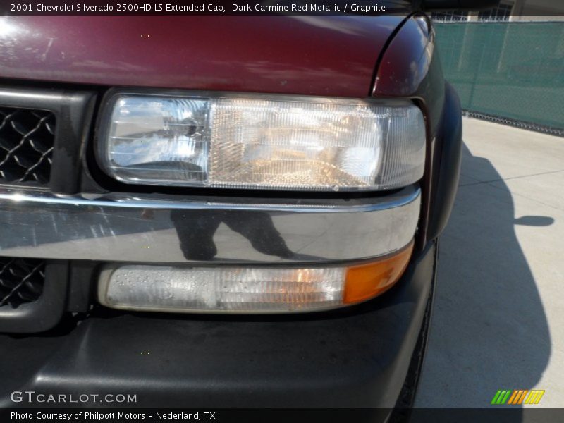 Dark Carmine Red Metallic / Graphite 2001 Chevrolet Silverado 2500HD LS Extended Cab