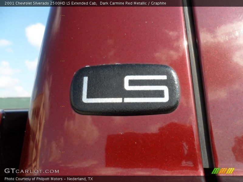  2001 Silverado 2500HD LS Extended Cab Logo