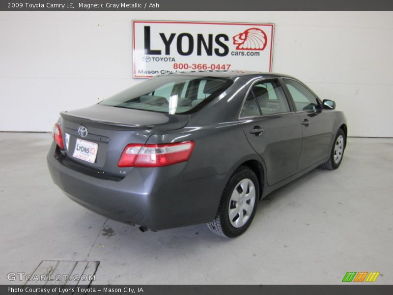 Magnetic Gray Metallic / Ash 2009 Toyota Camry LE