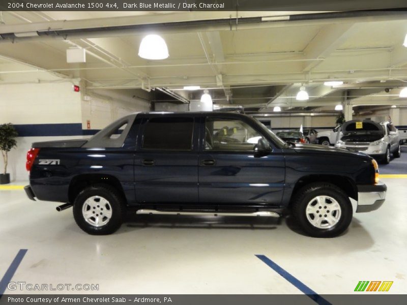 Dark Blue Metallic / Dark Charcoal 2004 Chevrolet Avalanche 1500 4x4