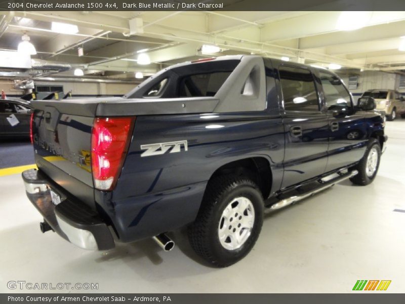 Dark Blue Metallic / Dark Charcoal 2004 Chevrolet Avalanche 1500 4x4