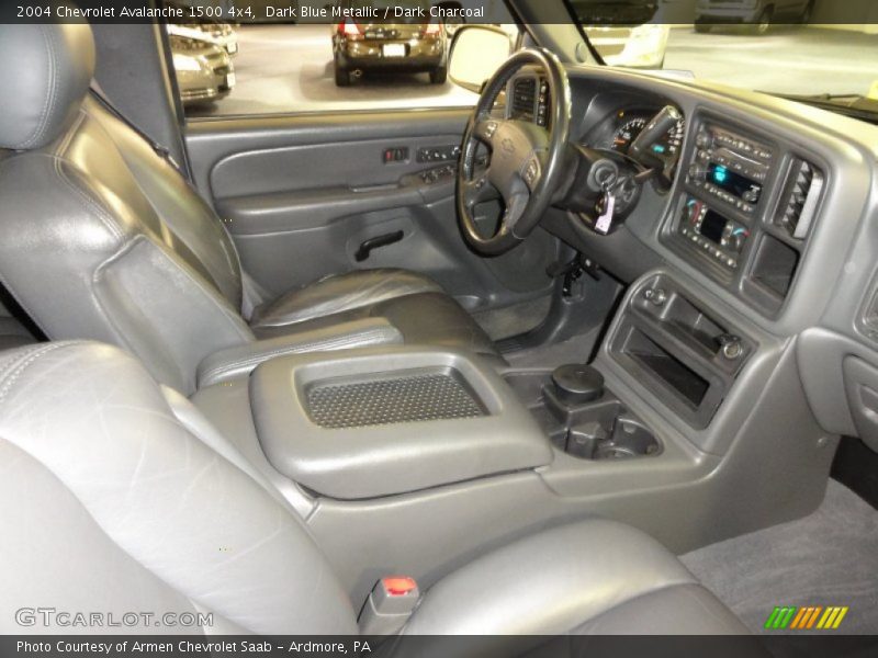 Dark Blue Metallic / Dark Charcoal 2004 Chevrolet Avalanche 1500 4x4