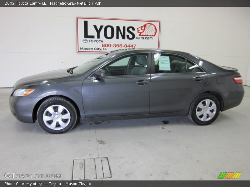 Magnetic Gray Metallic / Ash 2009 Toyota Camry LE