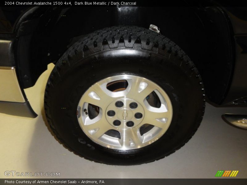Dark Blue Metallic / Dark Charcoal 2004 Chevrolet Avalanche 1500 4x4