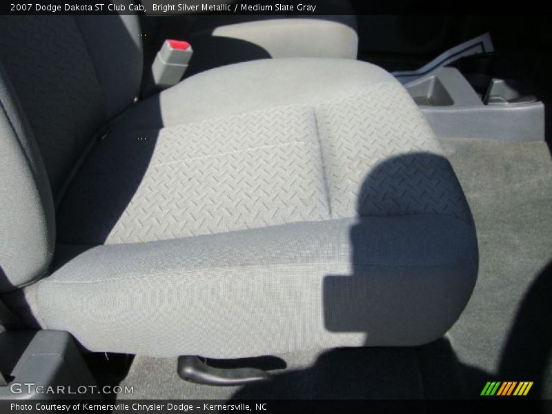 Bright Silver Metallic / Medium Slate Gray 2007 Dodge Dakota ST Club Cab