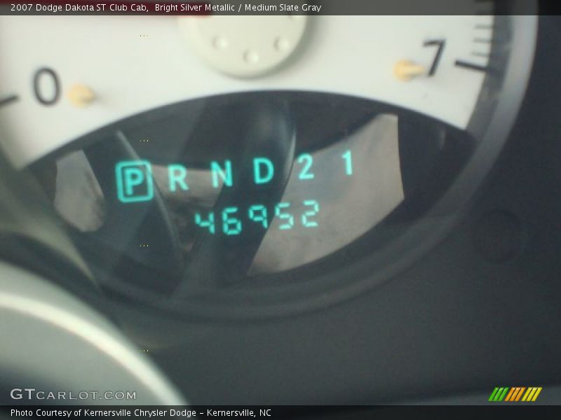 Bright Silver Metallic / Medium Slate Gray 2007 Dodge Dakota ST Club Cab
