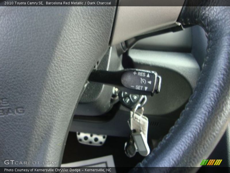 Barcelona Red Metallic / Dark Charcoal 2010 Toyota Camry SE