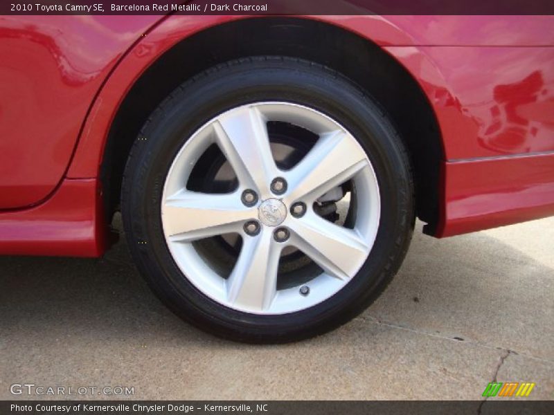 Barcelona Red Metallic / Dark Charcoal 2010 Toyota Camry SE