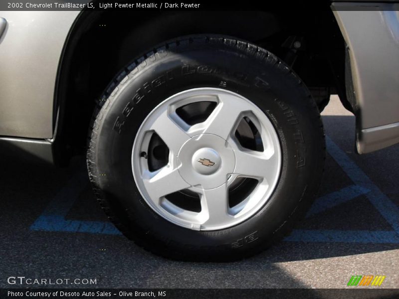 Light Pewter Metallic / Dark Pewter 2002 Chevrolet TrailBlazer LS