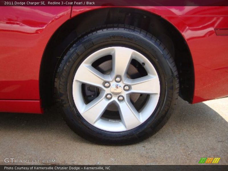 Redline 3-Coat Pearl / Black 2011 Dodge Charger SE