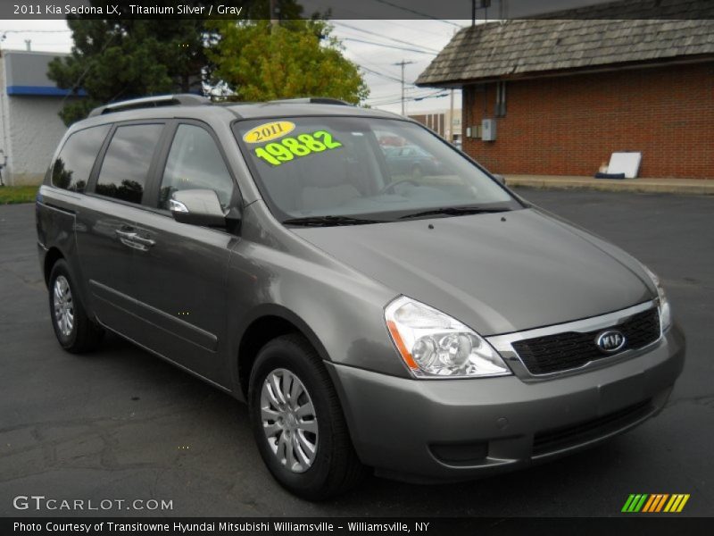 Titanium Silver / Gray 2011 Kia Sedona LX