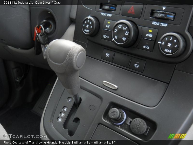 Clear Silver / Gray 2011 Kia Sedona LX