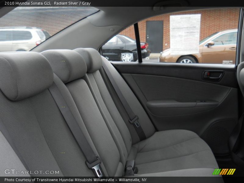 Radiant Silver / Gray 2010 Hyundai Sonata GLS