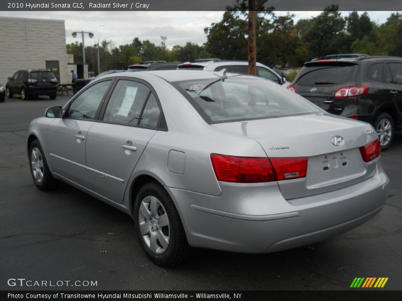 Radiant Silver / Gray 2010 Hyundai Sonata GLS