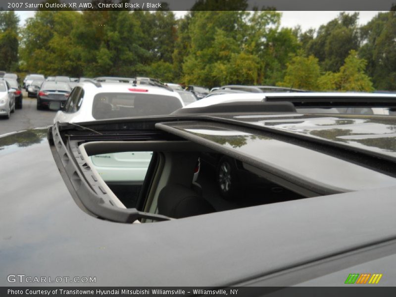 Charcoal Black / Black 2007 Saturn Outlook XR AWD