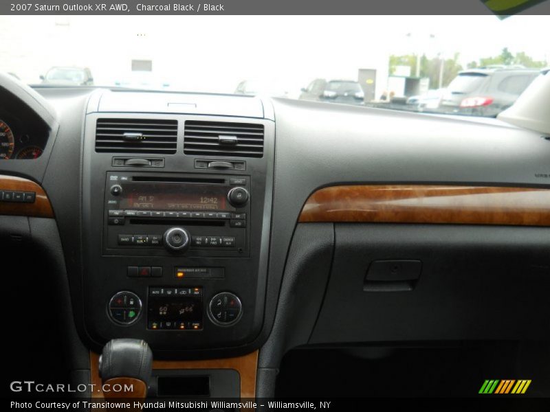 Charcoal Black / Black 2007 Saturn Outlook XR AWD