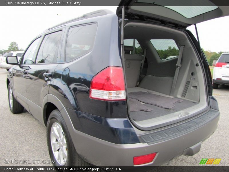 Midnite Blue / Gray 2009 Kia Borrego EX V6