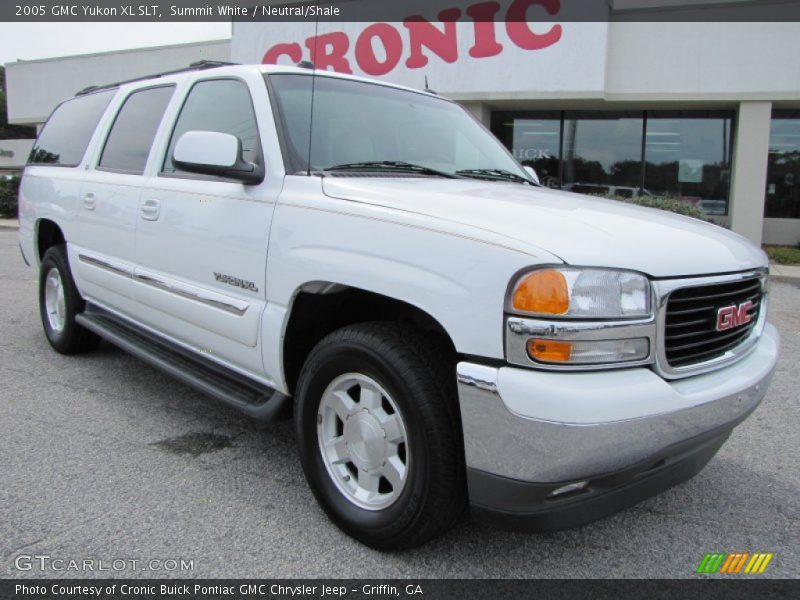 Summit White / Neutral/Shale 2005 GMC Yukon XL SLT