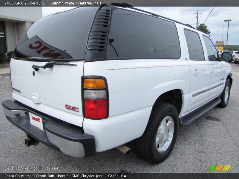 Summit White / Neutral/Shale 2005 GMC Yukon XL SLT