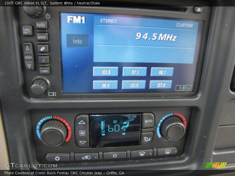 Summit White / Neutral/Shale 2005 GMC Yukon XL SLT